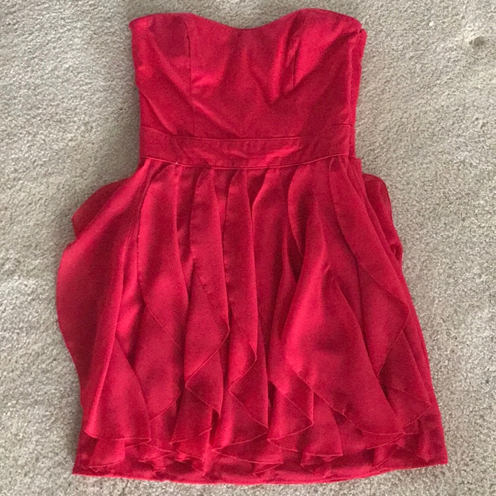 Dress - Picture 2 of 2